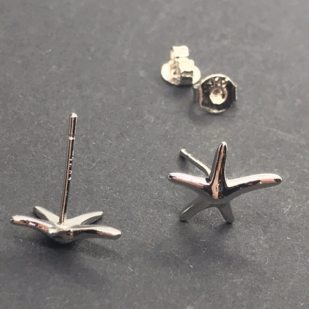 Sterling Silver 925 Starfish Stud Earrings - Picture 5 of 5